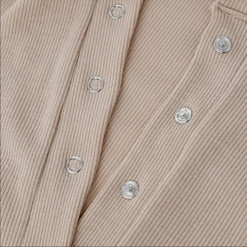 Sold out but restocking soon Long Sleeve Snap Button Bodysuit - Picture 4 of 6